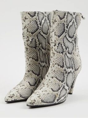 NWOT Longchamp Python Print Leather Heel Ankle Boots Sz EU 39